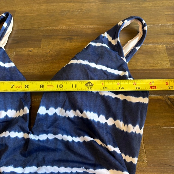 Plus Size Tie Dye Side Tie One Piece Deep V Ruching Flattering 1X Stripe - Picture 3 of 6